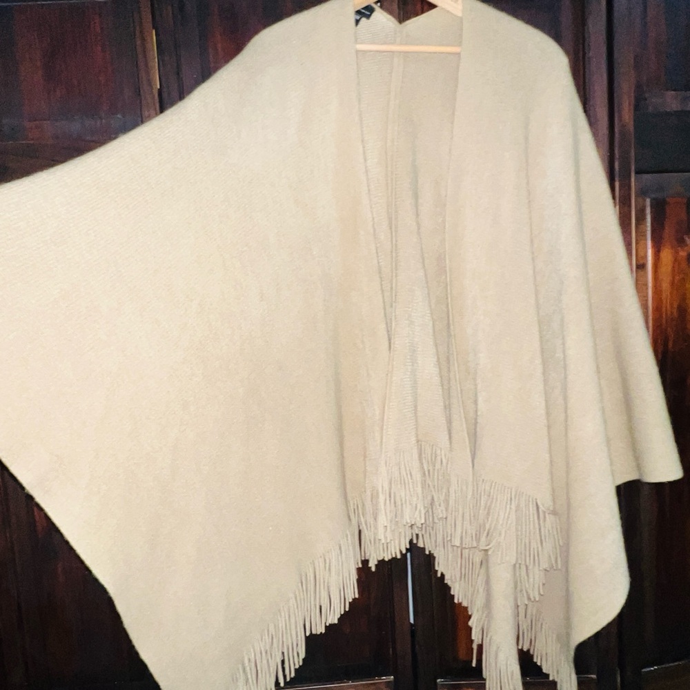 New York & Company Tan Shawl with‎ Fringe